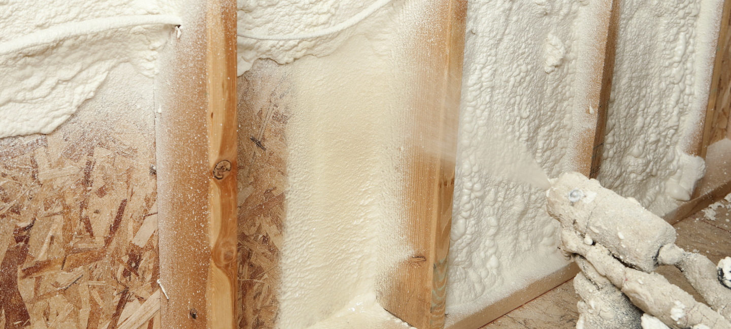 Wall spray foam insulation